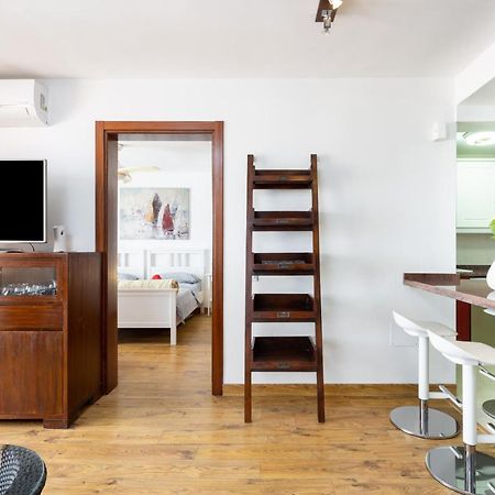 Exclusive Penthouse Playa Las Vistas 4 Close To The Sea And Beach, Aircondition For A Fee, Wifi, Terrace, Heated Pool Playa de las Americas  Exterior foto