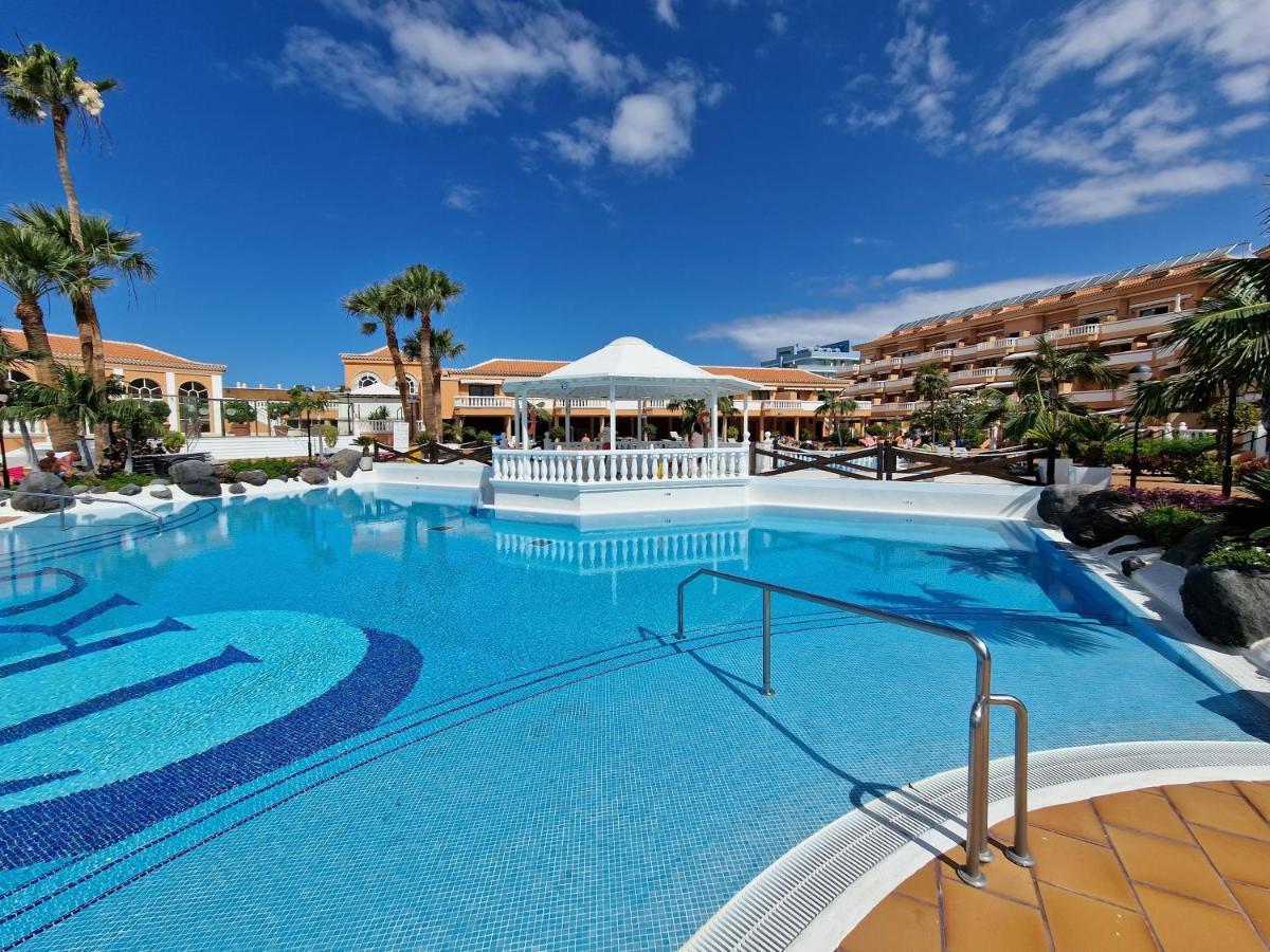 Exclusive Penthouse Playa Las Vistas 4 Close To The Sea And Beach, Aircondition For A Fee, Wifi, Terrace, Heated Pool Playa de las Americas  Exterior foto