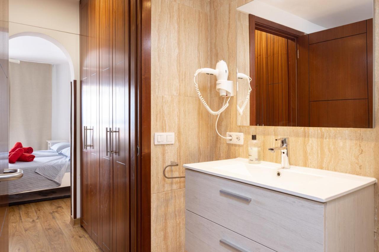 Exclusive Penthouse Playa Las Vistas 4 Close To The Sea And Beach, Aircondition For A Fee, Wifi, Terrace, Heated Pool Playa de las Americas  Exterior foto