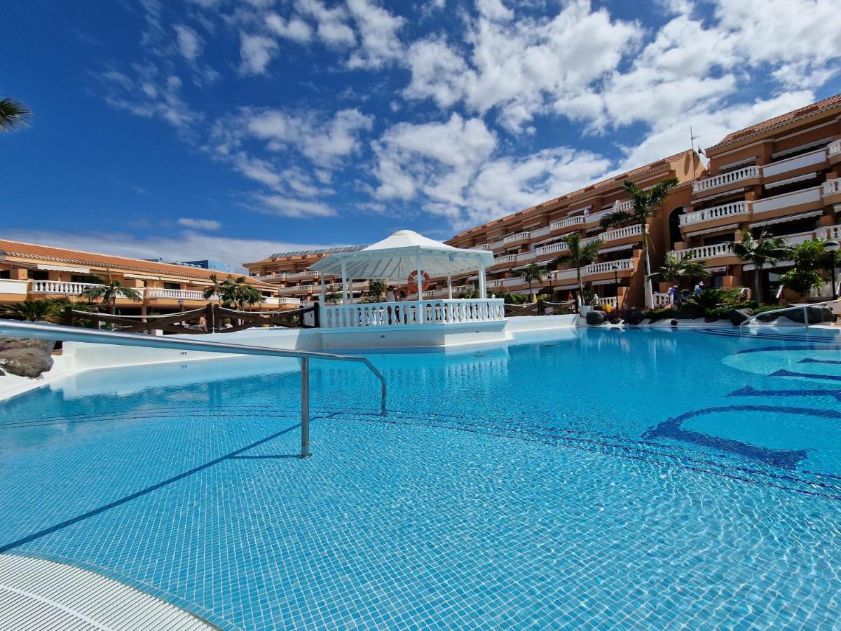 Exclusive Penthouse Playa Las Vistas 4 Close To The Sea And Beach, Aircondition For A Fee, Wifi, Terrace, Heated Pool Playa de las Americas  Exterior foto