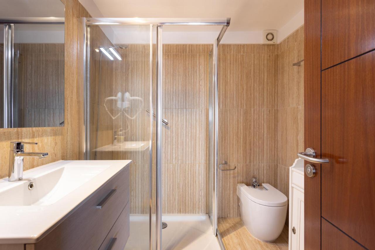 Exclusive Penthouse Playa Las Vistas 4 Close To The Sea And Beach, Aircondition For A Fee, Wifi, Terrace, Heated Pool Playa de las Americas  Exterior foto